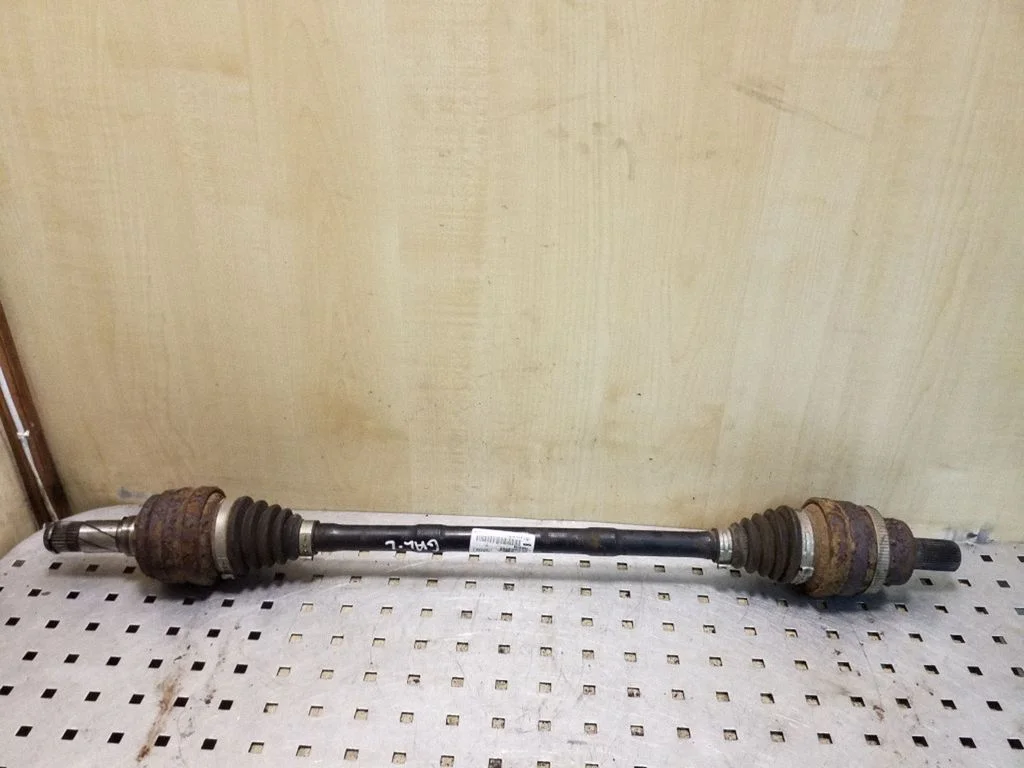 Tagumine pooltelg 6G9N4B402BA