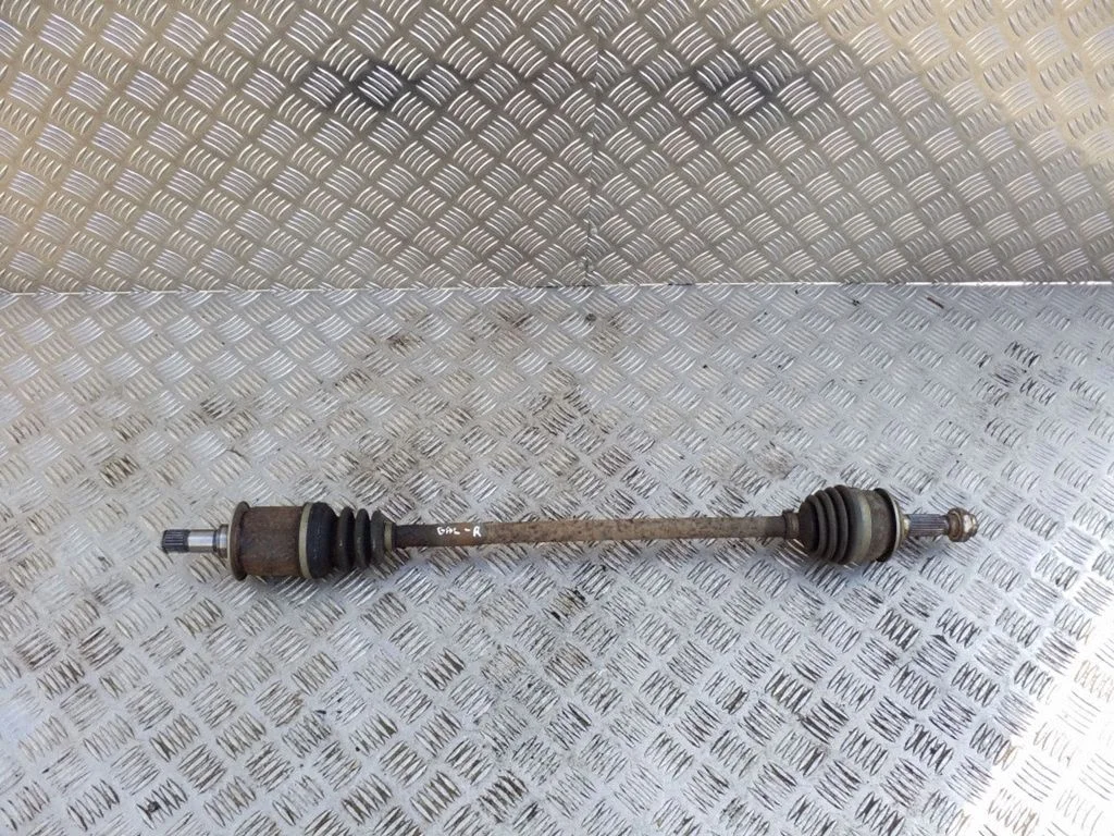 Rear driveshaft – right