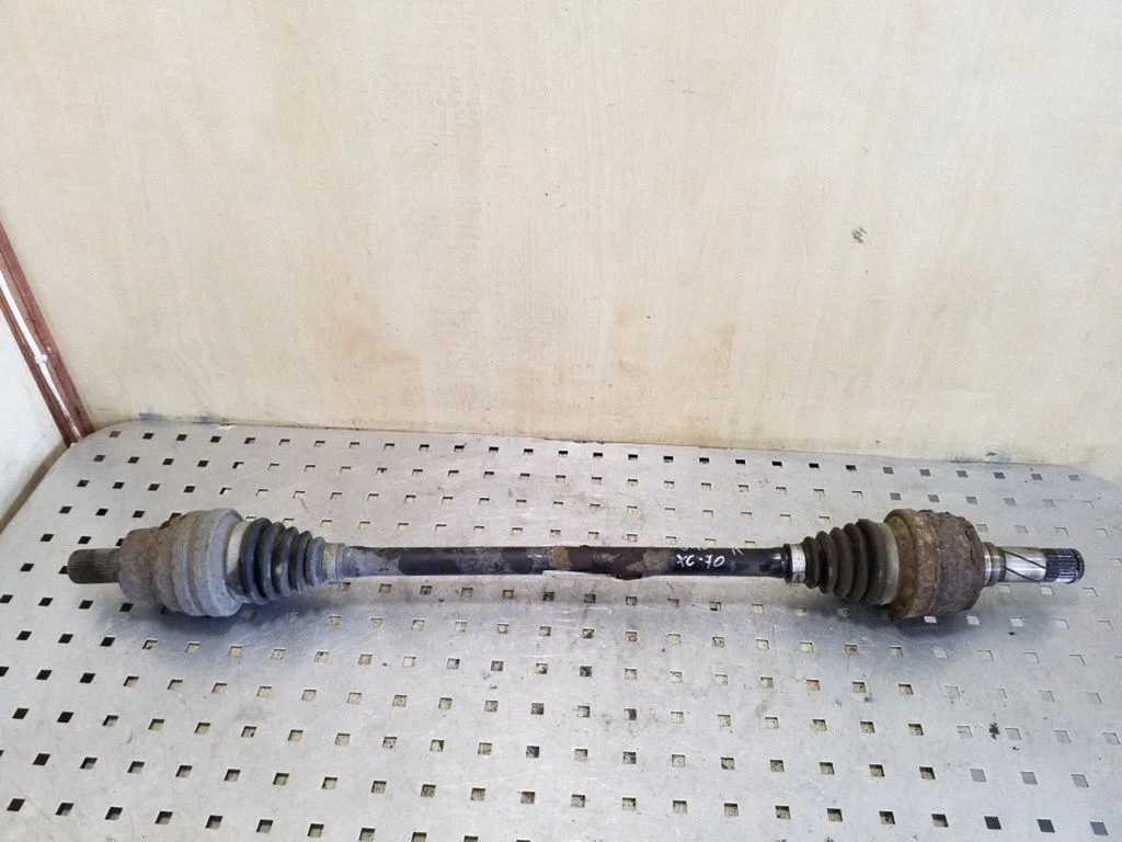 Rear driveshaft P30735647
