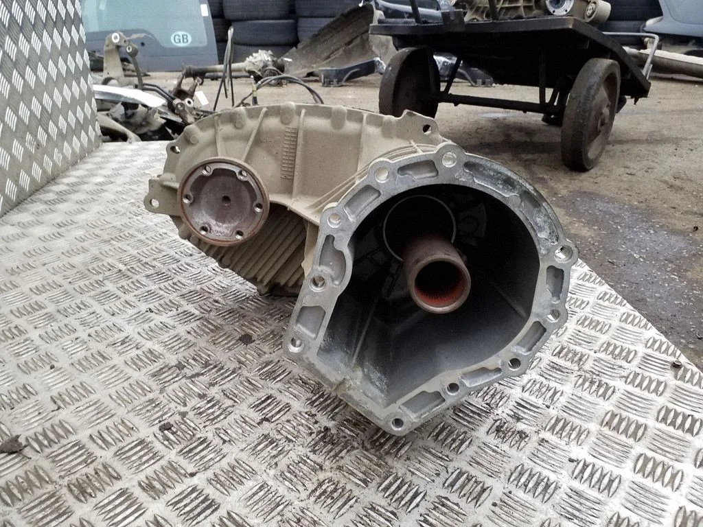 Gearbox transfer box case – Audi Q7 4L (2005-2015)