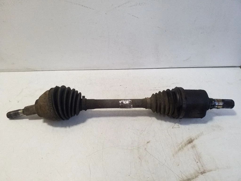 Front driveshaft E1G13B437FF