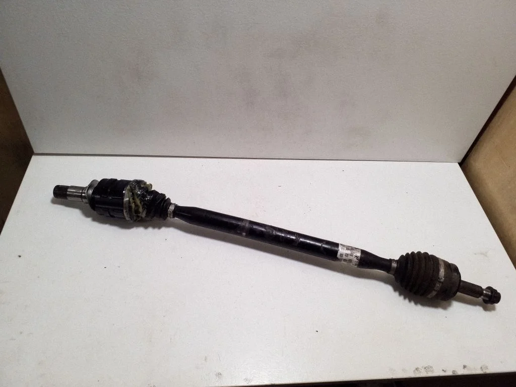 Front driveshaft – right