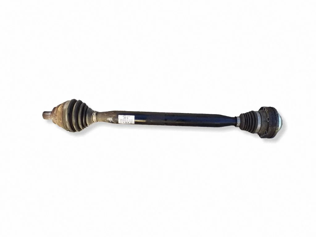 Front driveshaft 8J0407272G