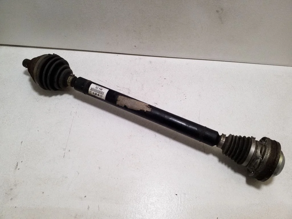 Eesmine pooltelg 5N0407762F – Audi Q3 8U (2011-2016)