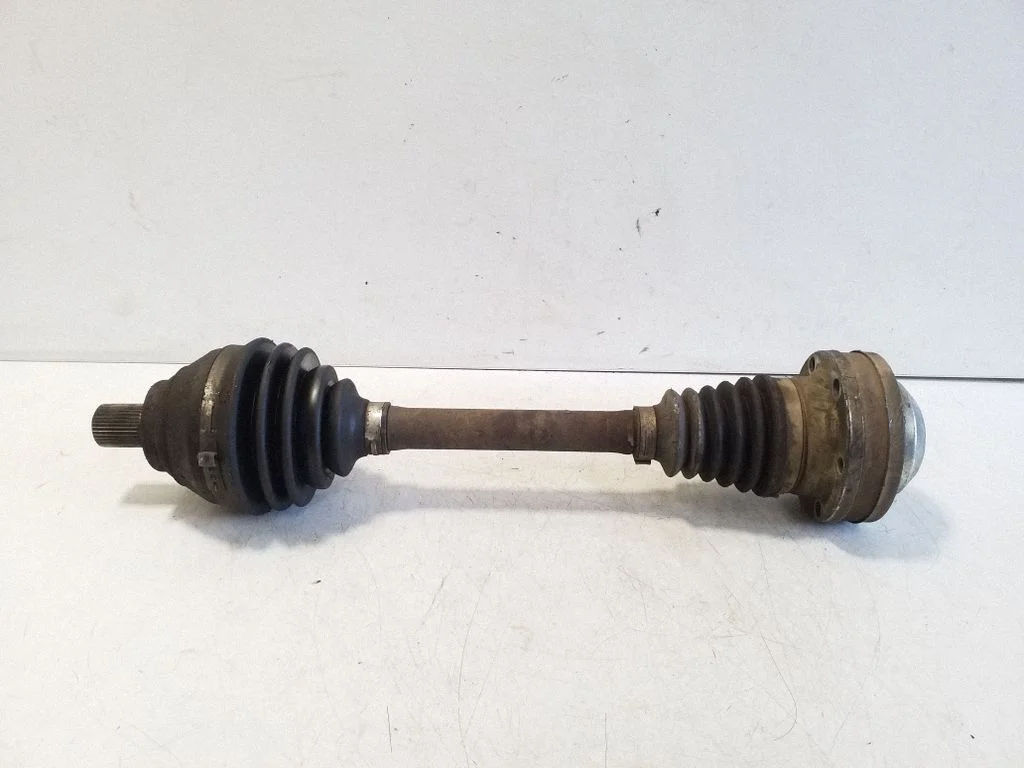 Front driveshaft – left