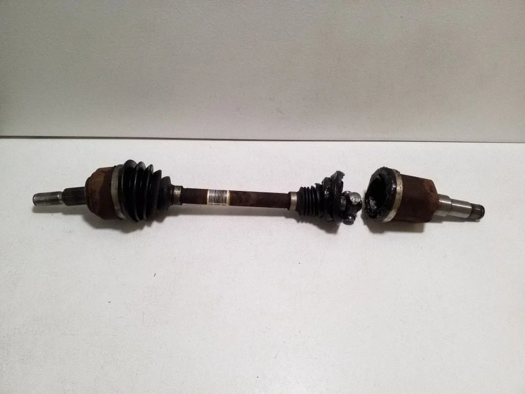 Front driveshaft LX673B437MAD