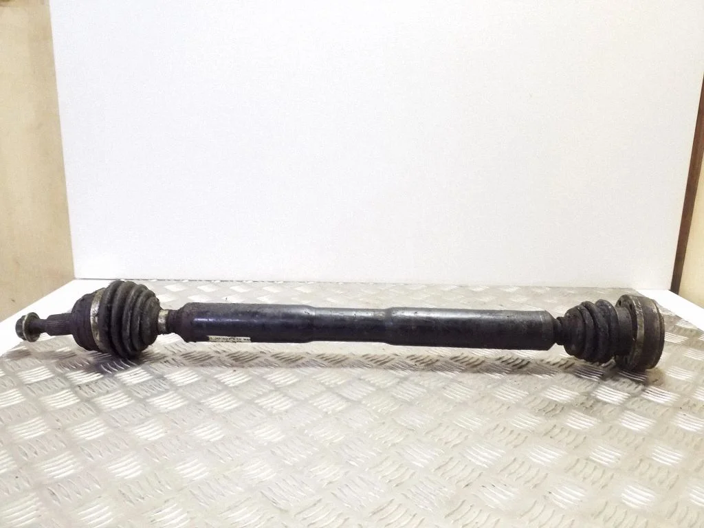 Front driveshaft 1J0407272BM