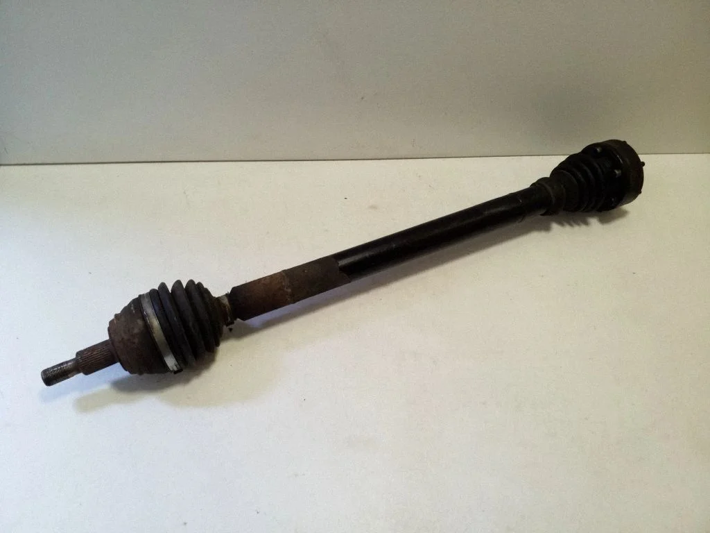 Front driveshaft – right