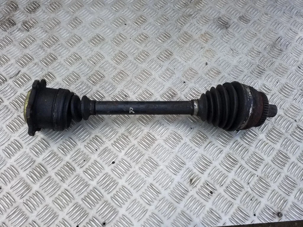 Front driveshaft – front left