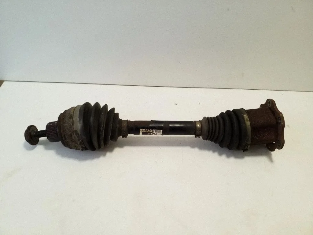 Priekšējā pusass 8K0407271AJ