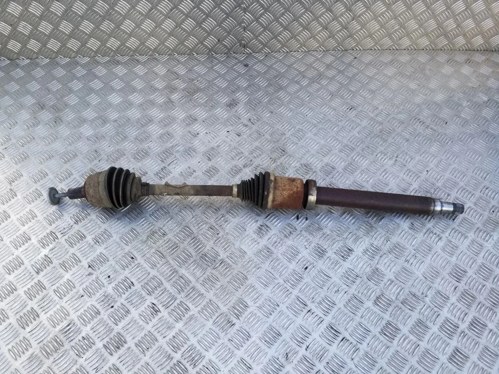 Front driveshaft – Volvo V40 (2012-2019)