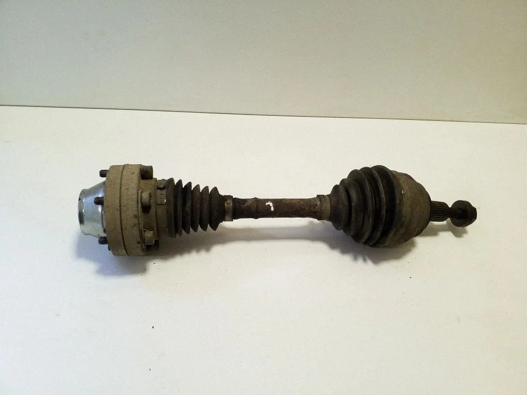 Front driveshaft – left