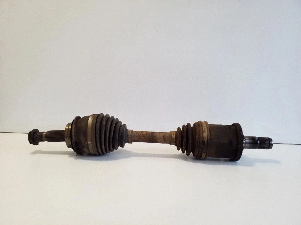 Front driveshaft 434300K080