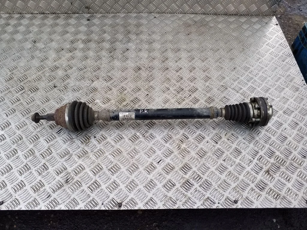 Front driveshaft 3C0407272AJ