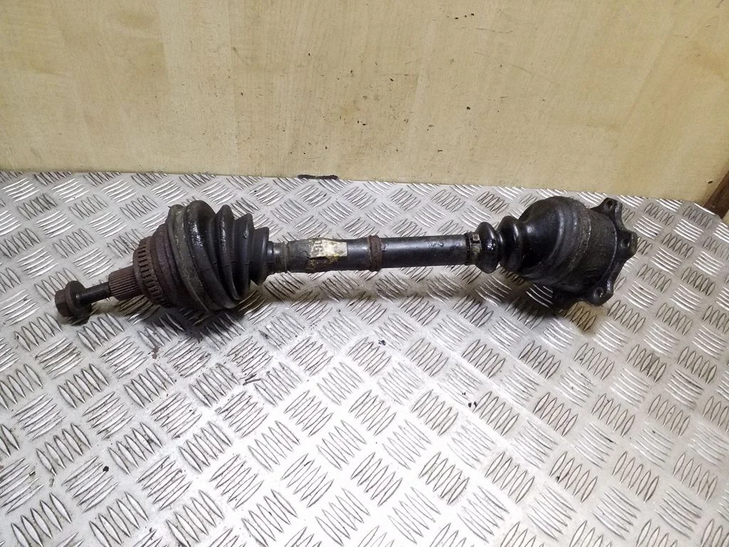 Front driveshaft – right