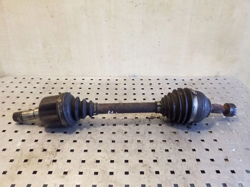 Front driveshaft – Citroen C4 Grand Picasso (2007-2013), left