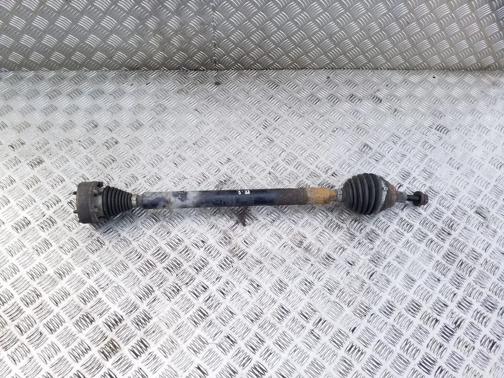 Front driveshaft – right