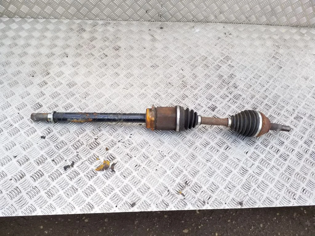 Front driveshaft – right
