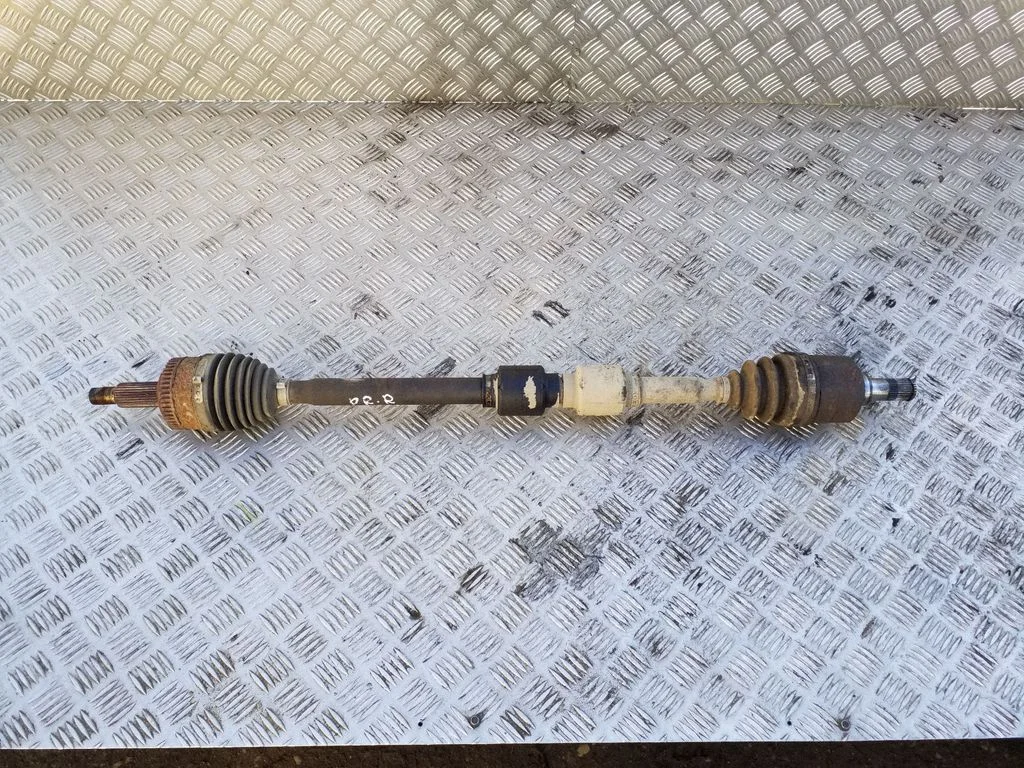 Front driveshaft – right