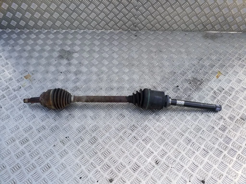 Front driveshaft – right