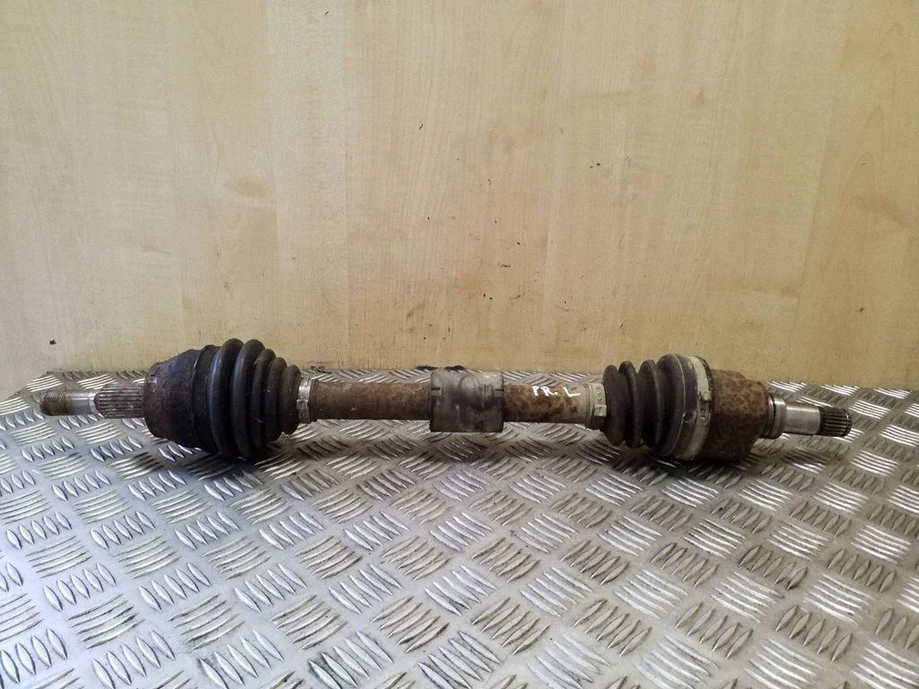 Front driveshaft – left