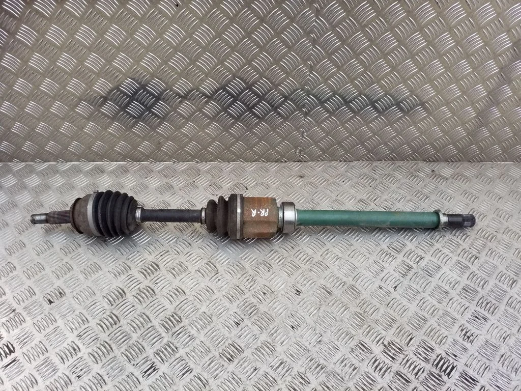 Front driveshaft – right