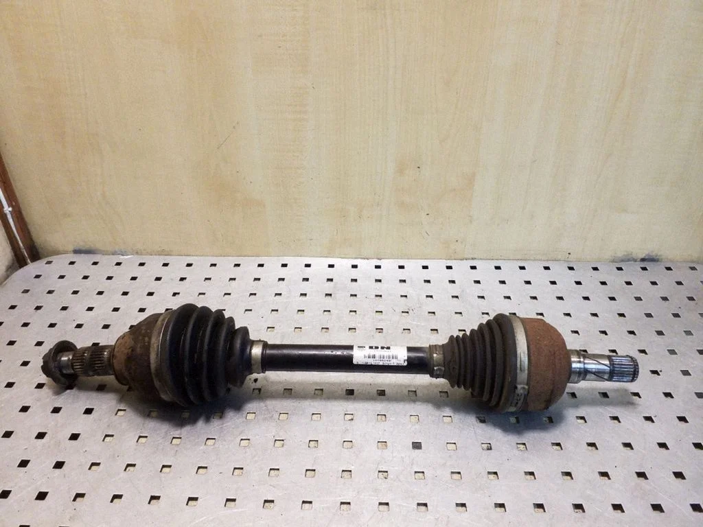 Front driveshaft 13250834