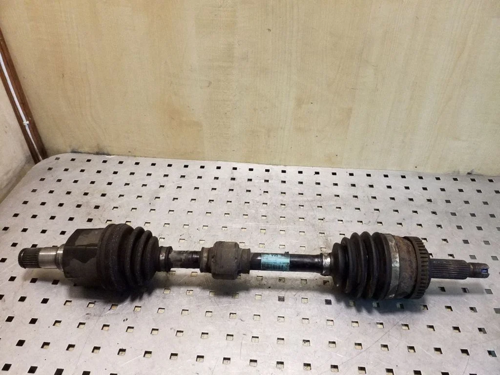 Front driveshaft 495003Z400