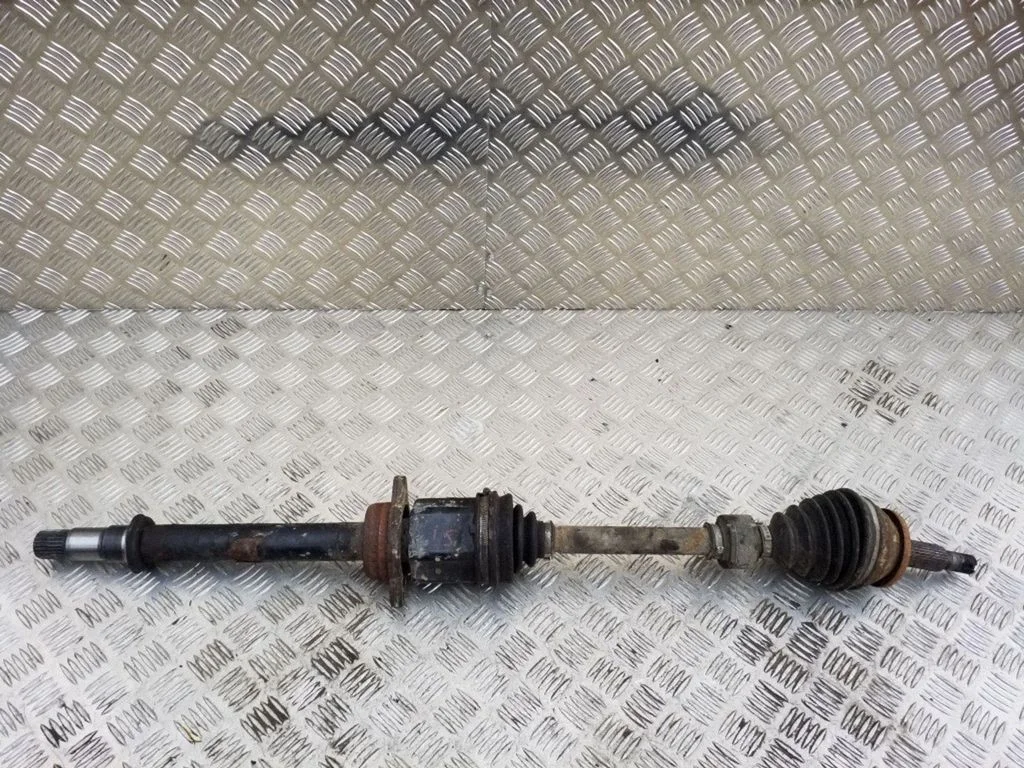 Front driveshaft – right