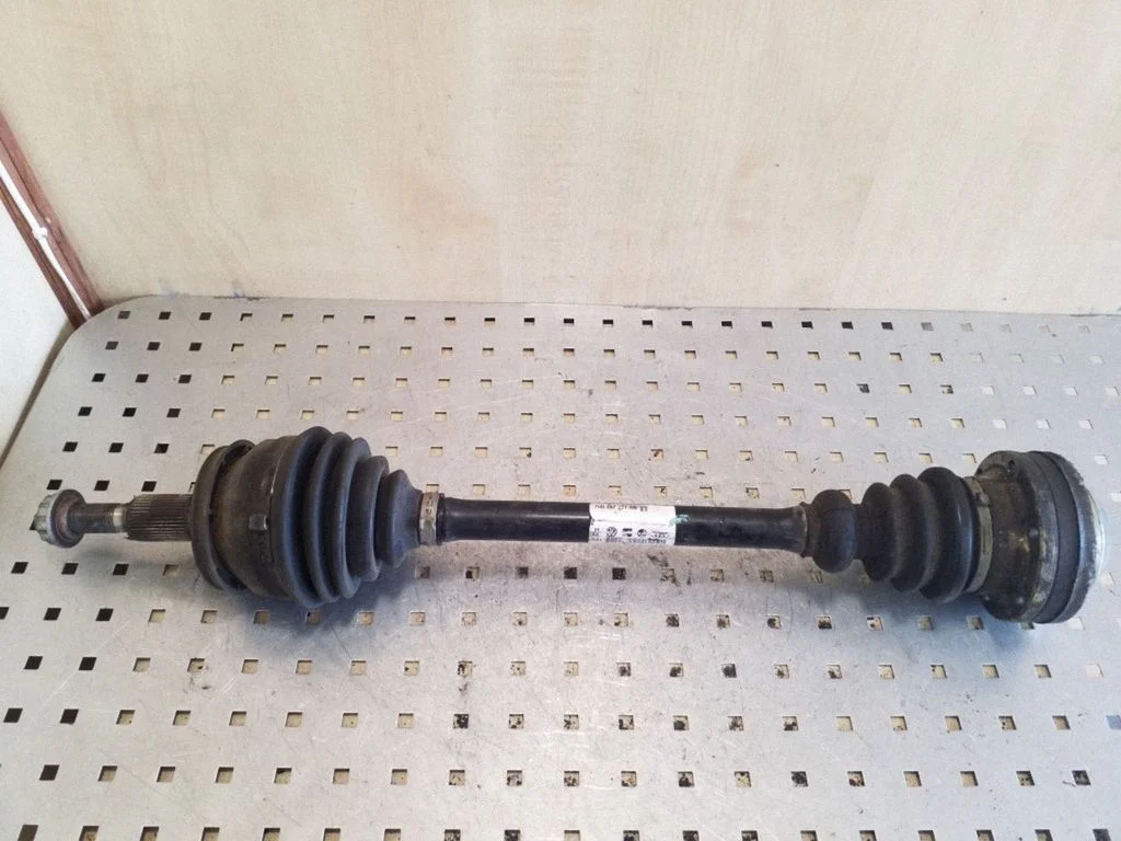 Front driveshaft 7H0407271AK
