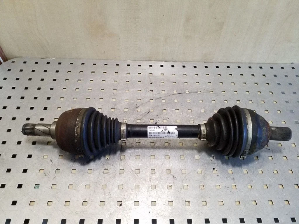 Front driveshaft – Volvo V70 (2005-2008)