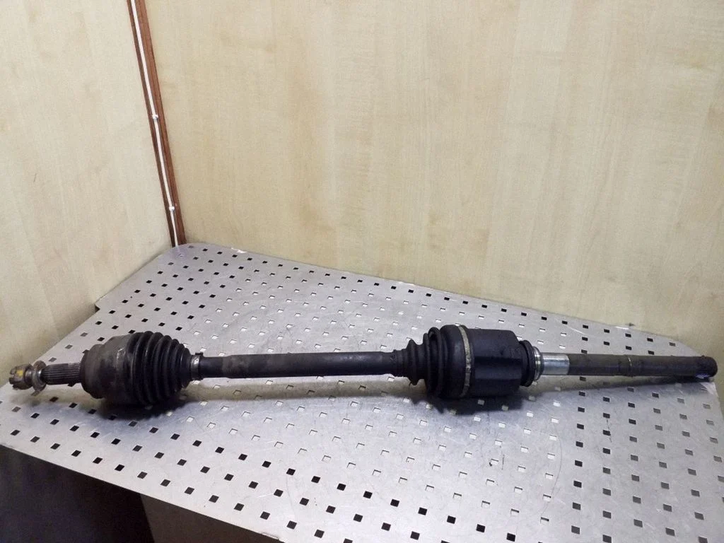 Front driveshaft – right