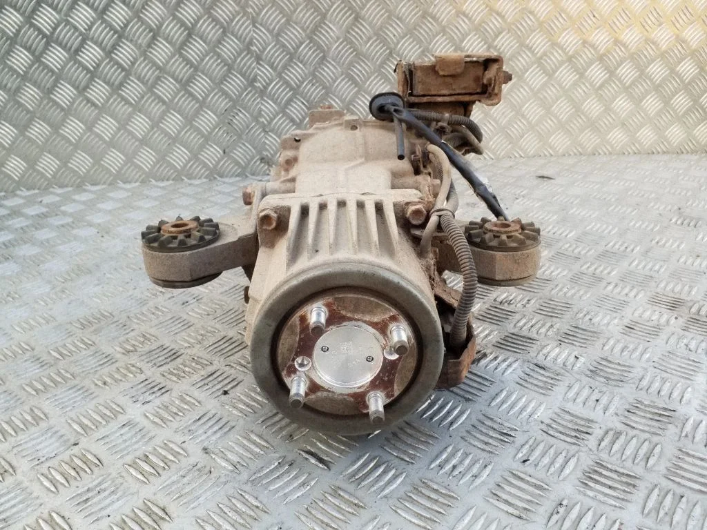 Rear differential T02GS3411