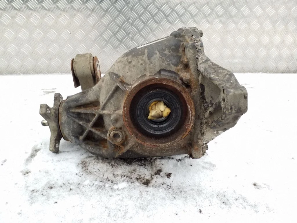 Rear differential A2033510705