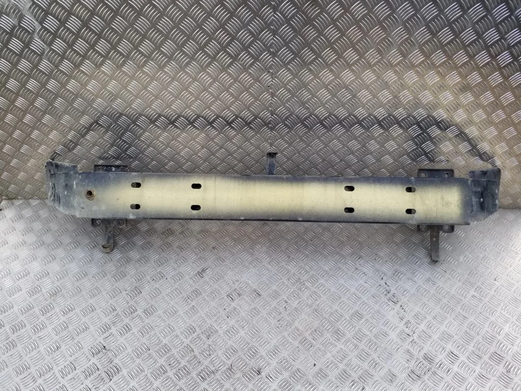 Front bumper cross member