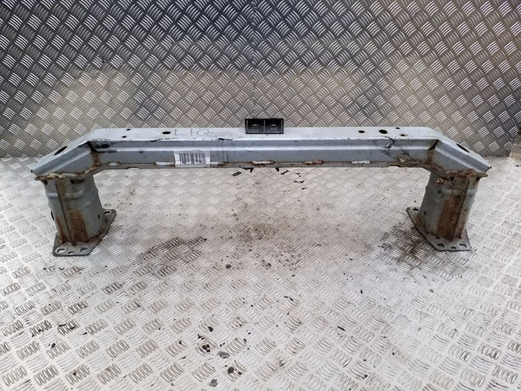 Front bumper cross member 6H5217F021AD