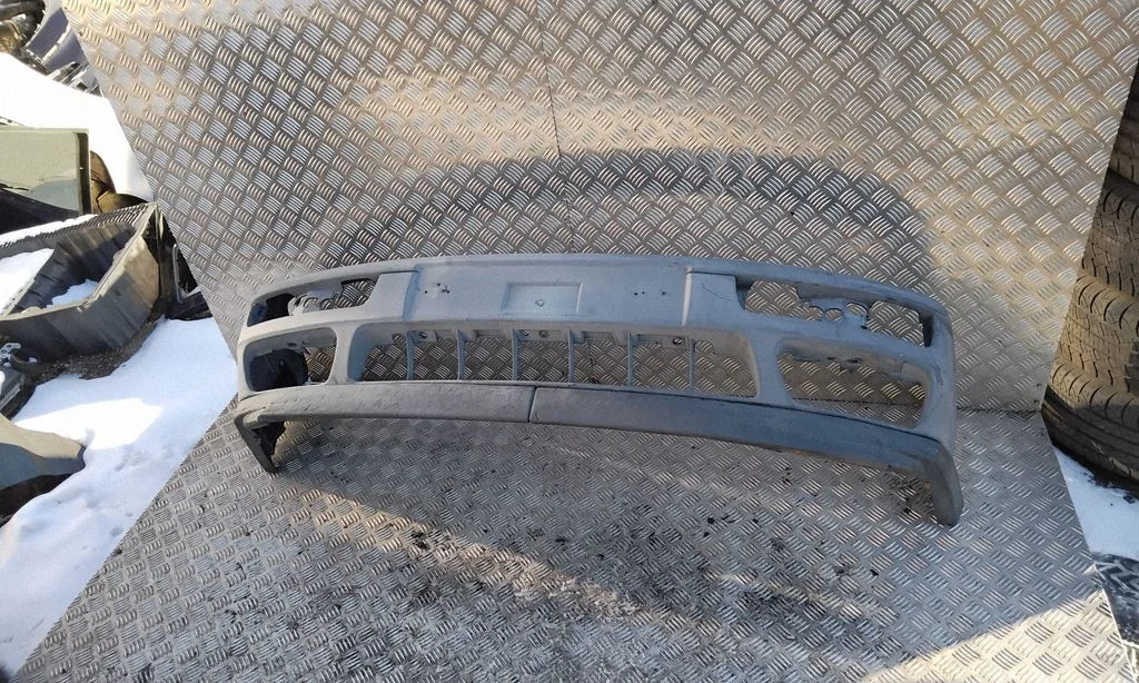 Front bumper 1H6807217