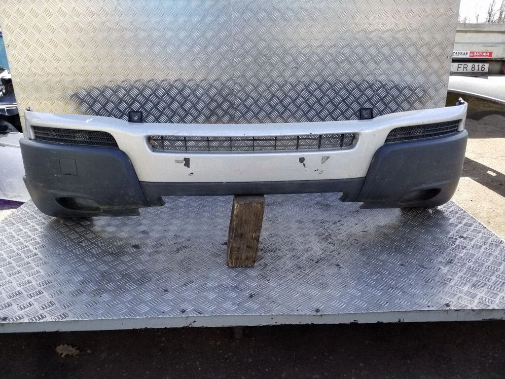 Front bumper – Volvo XC90 (2003-2006)