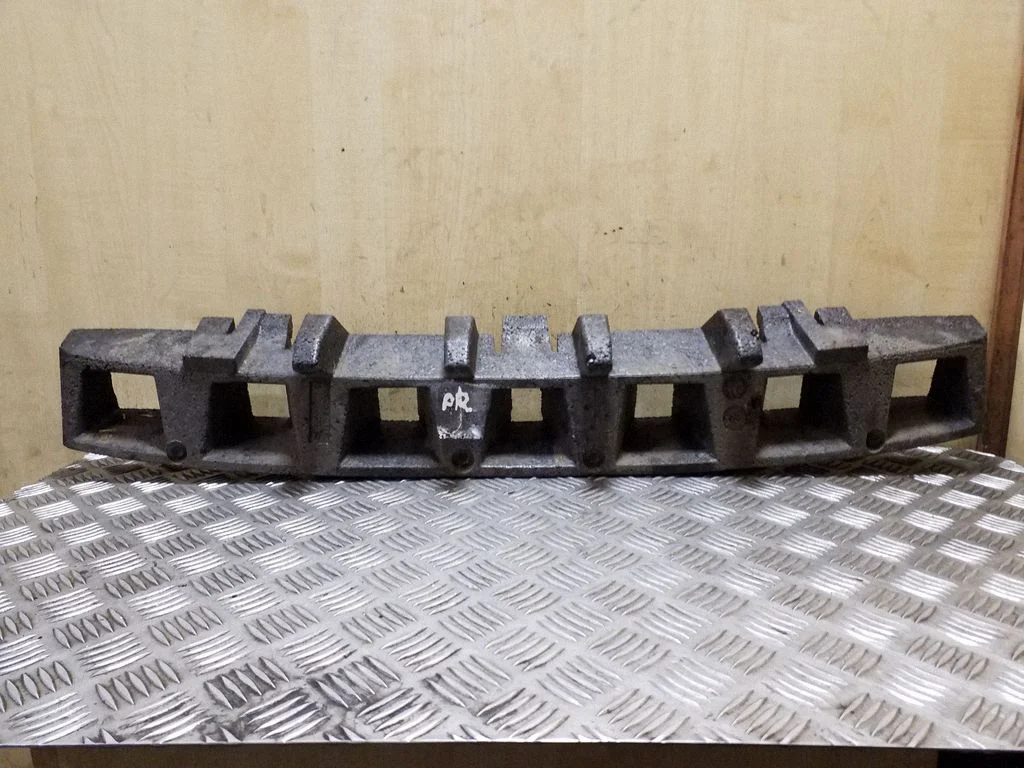 Absorber piankowy zderzaka przedniego 5L0807248