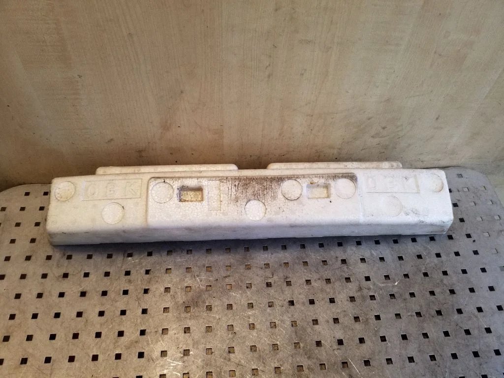 Front bumper foam support bar 57705AG010