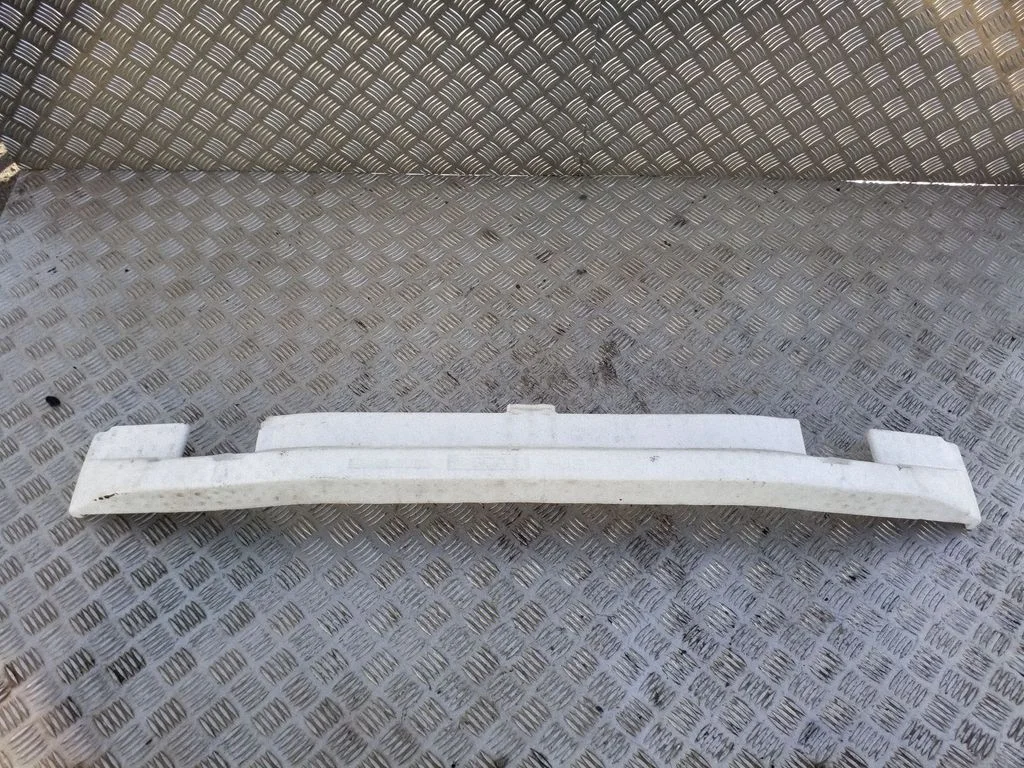 Front bumper foam support bar 5261176010