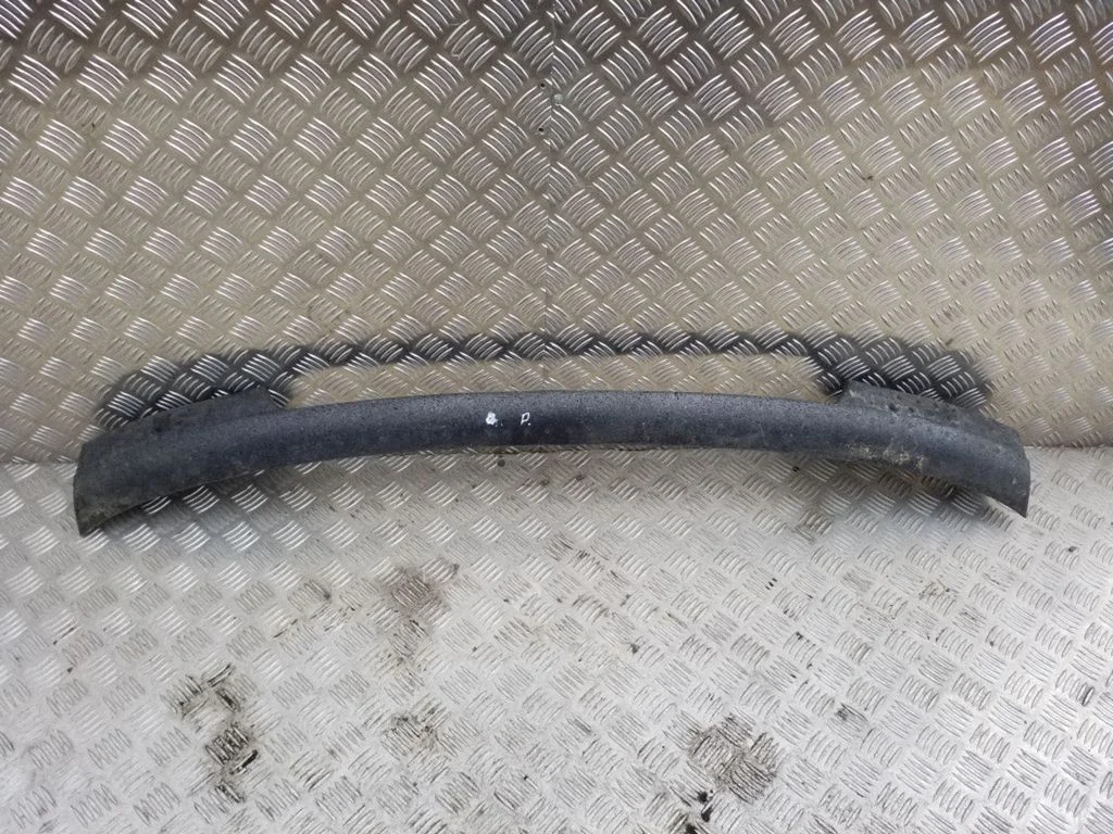 Front bumper foam support bar 1T0805083
