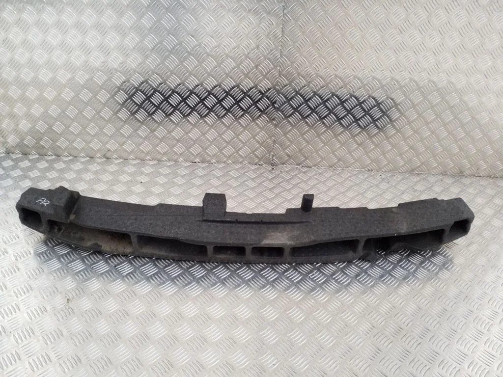Front bumper foam support bar 620939134R