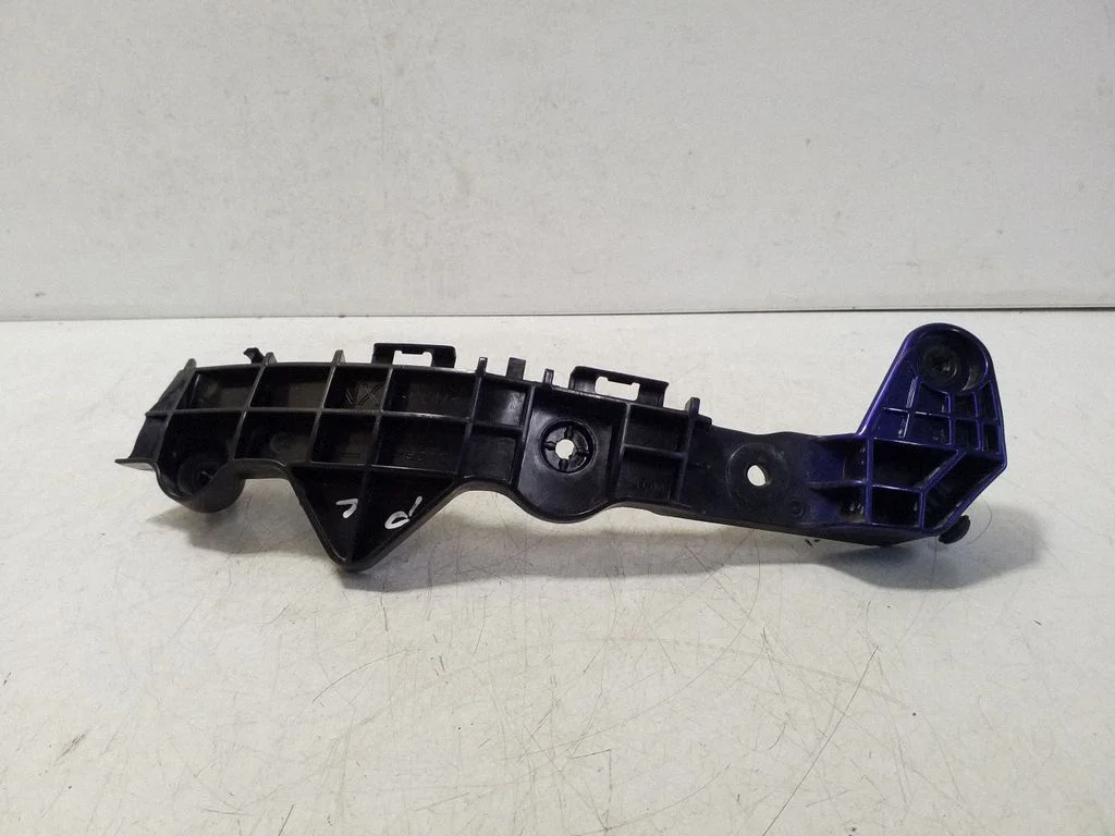 Esistange kinnitusklamber – Lexus NX (2014-2021)