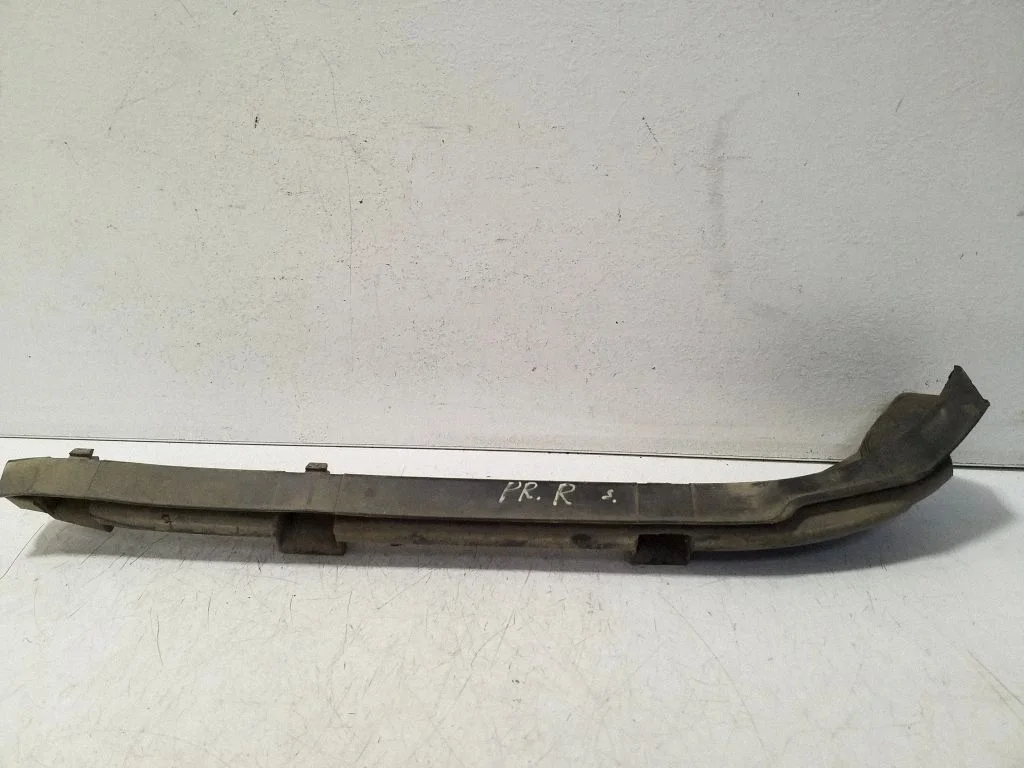 Front bumper mounting bracket 3A0807184A