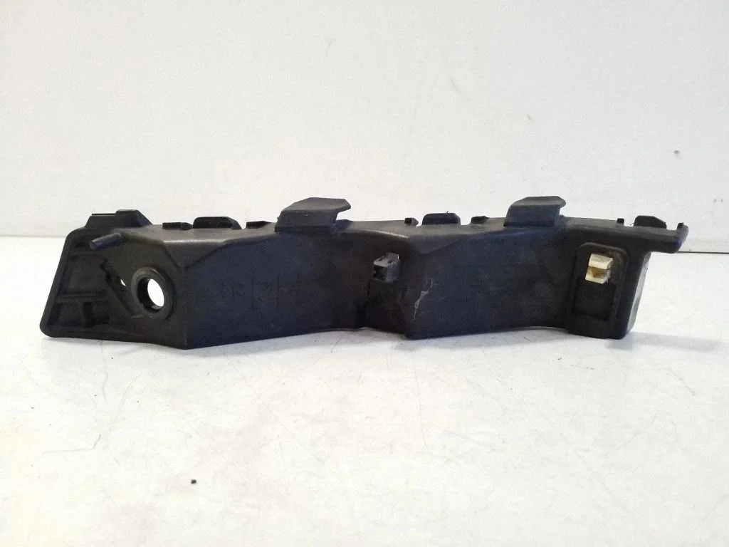 Esistange kinnitusklamber 85732F1000