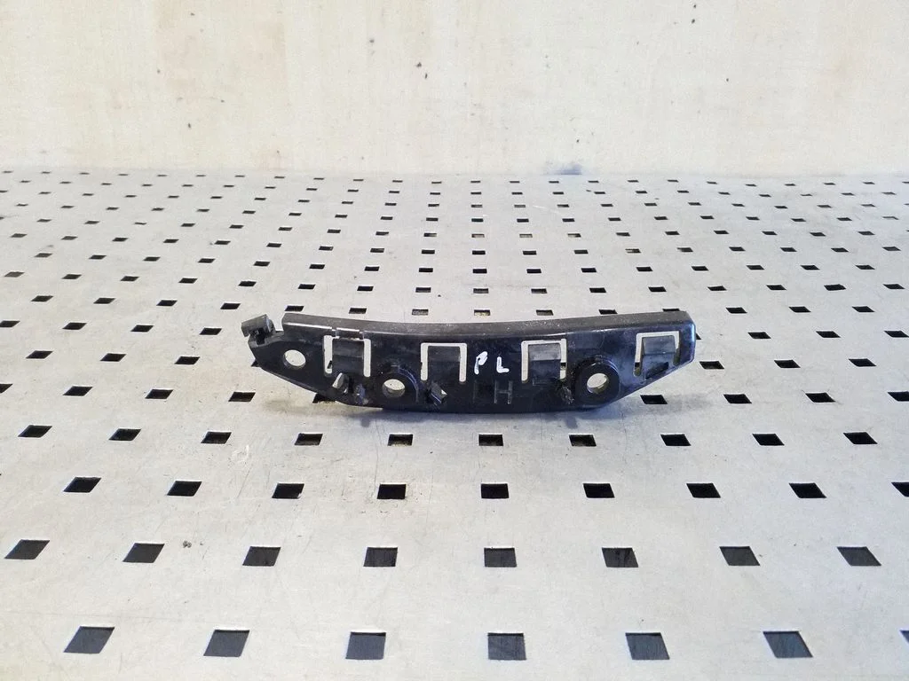 Wspornik zderzaka przedniego 108418100E – Tesla Model Y (2020-)