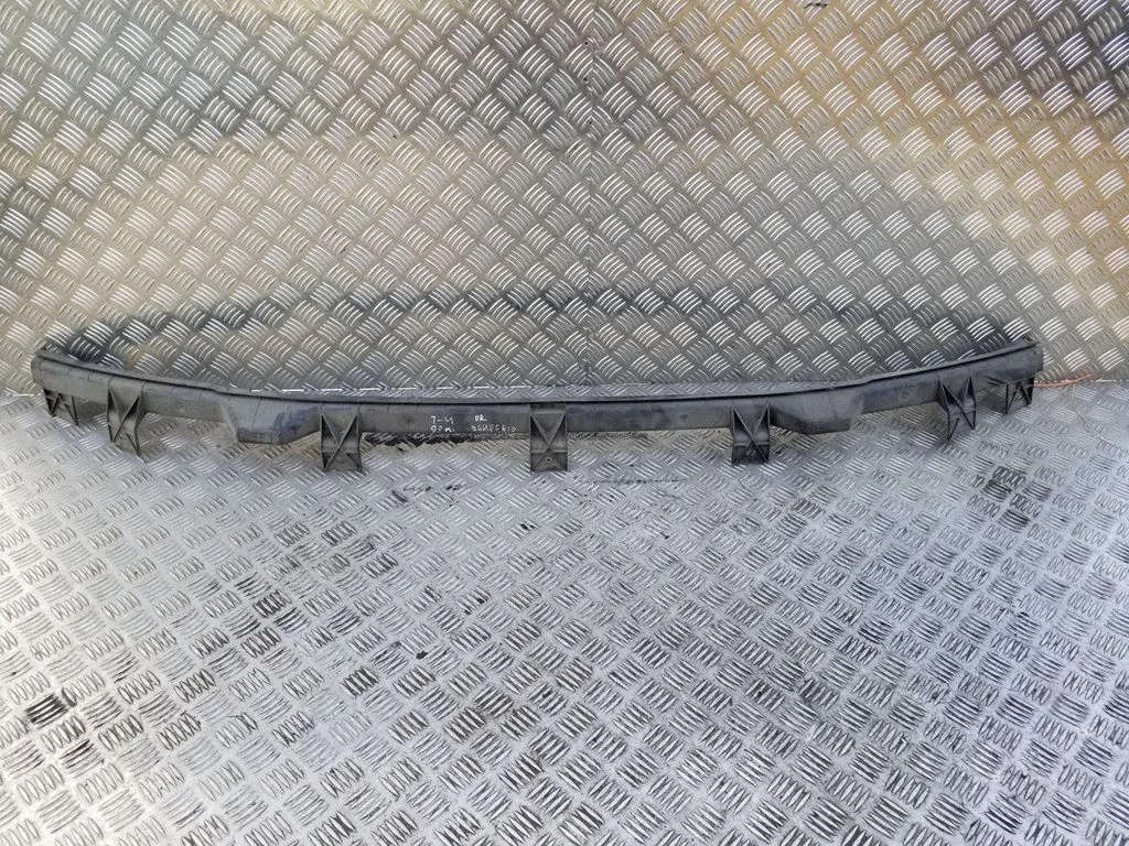 Priekšējā bampera turētājs 7D0807183B