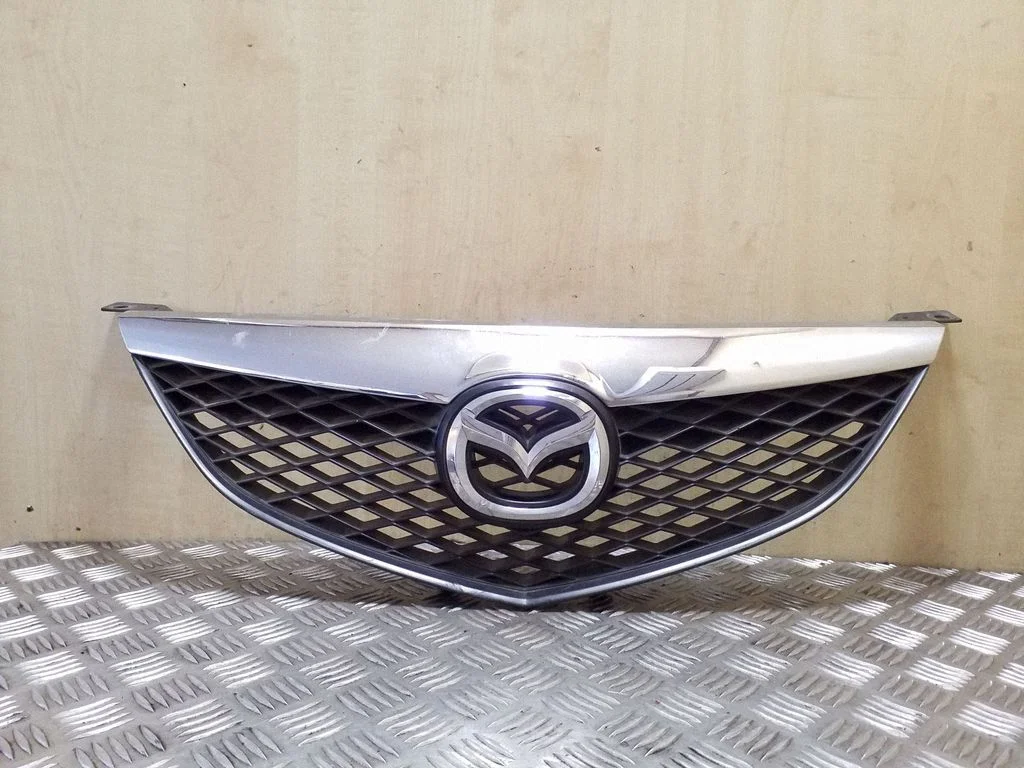 Front bumper upper radiator grill GJ6A50712 – Mazda 6 (2002-2008)