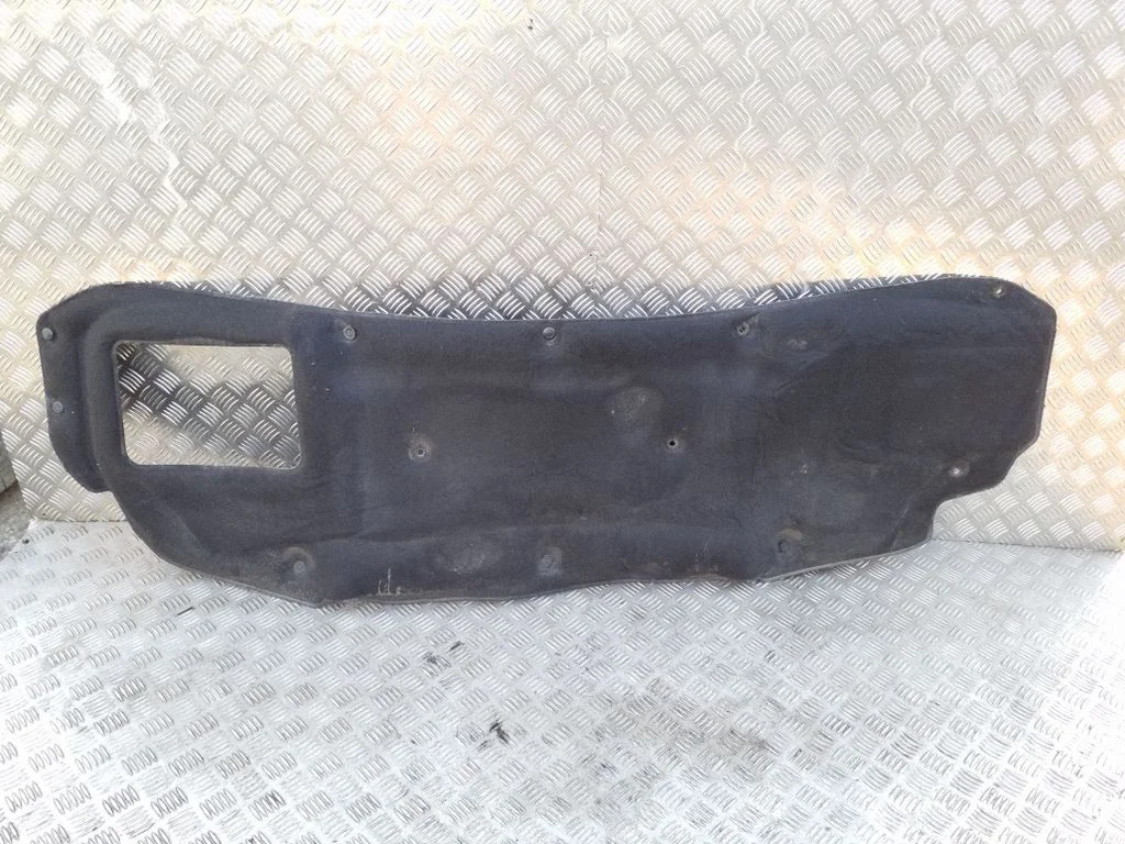 Engine bonnet/hood sound/heat insulation – Volkswagen Crafter (2006-2016)